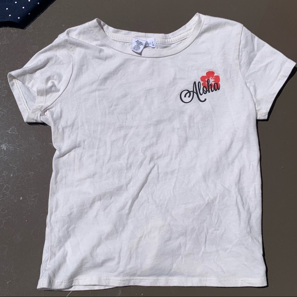 BUNDLE OF 5 SHIRTS!! - Picture 3 of 7